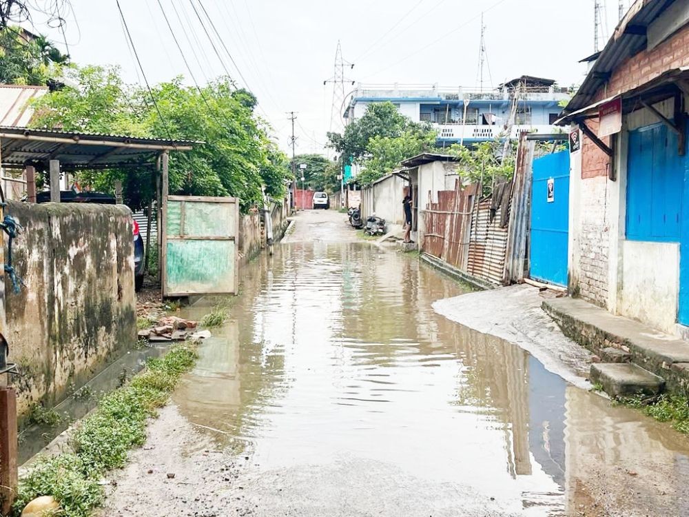 At Vilhume colony, many houses remained partially submerged underwater as rain continued to pummel Dimapur relentlessly. (Morung Photo)